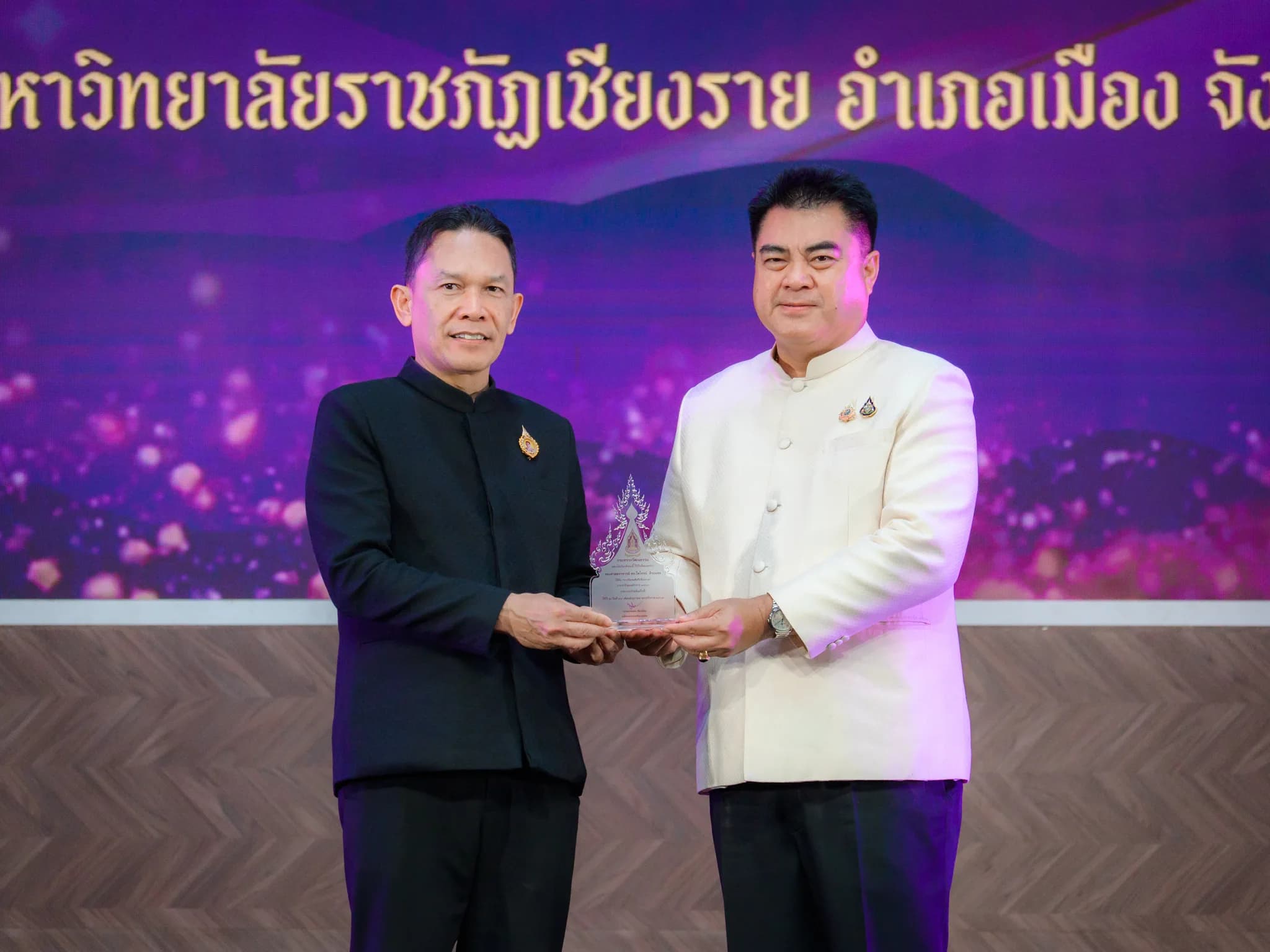 สภาวัฒนธรรมจังหวัดเชียงราย ร่วมกับภาคีเครือข่าย จัดงาน “เชียงรายเลอค่า : ตักศิลาล้านนา” ประจำปี ๒๕๖๙